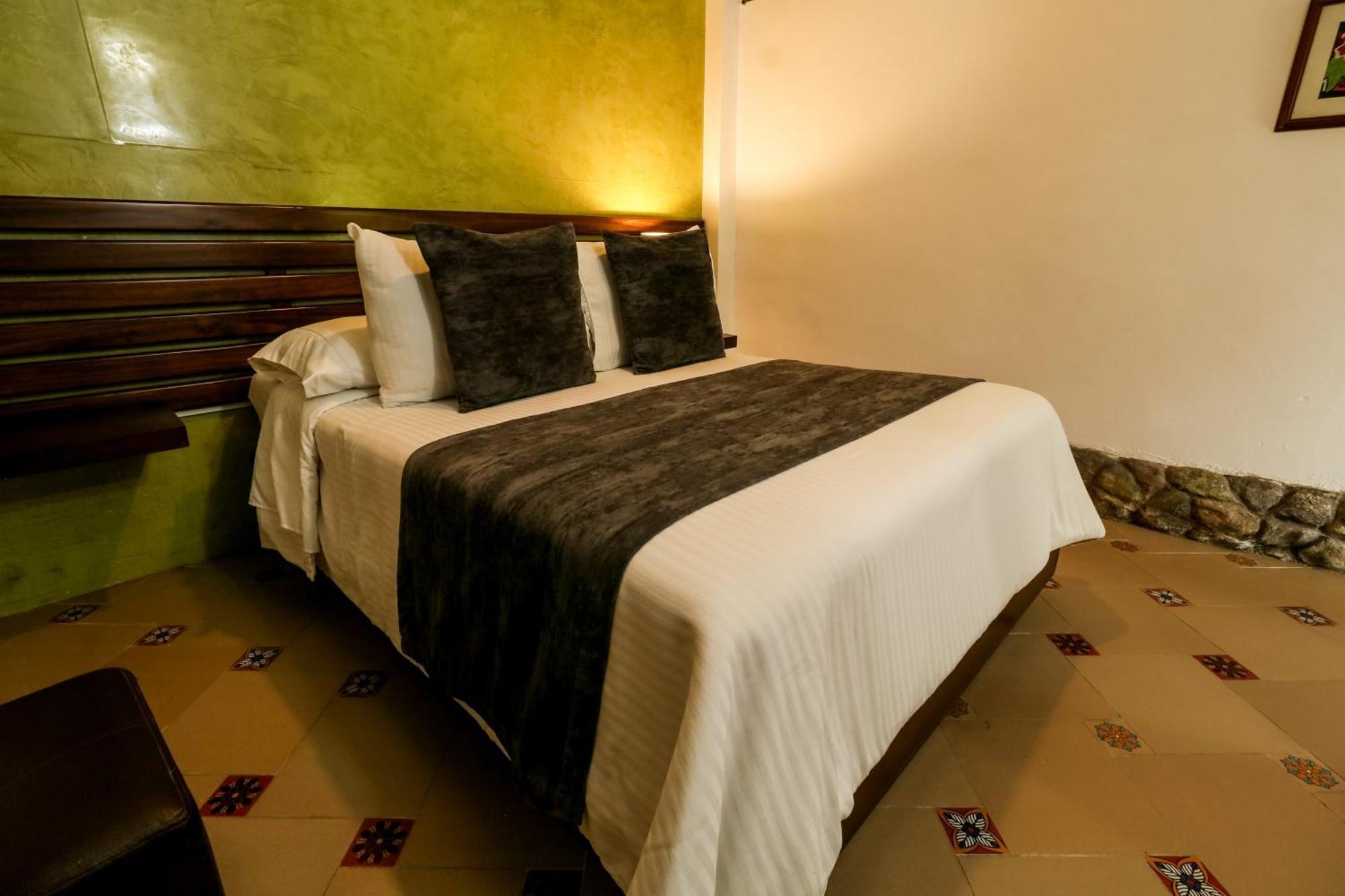 Hotel Visperas سانتا روزا دي كابال المظهر الخارجي الصورة
